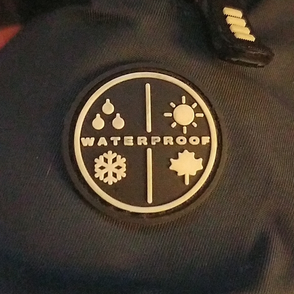 Land's End Waterproof Jacket - Picture 8 of 8